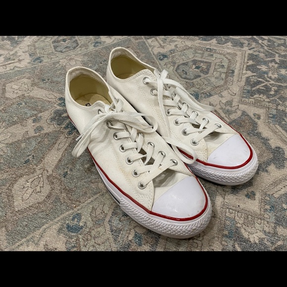 Men’s White Allstar Converse Sneakers Size 12